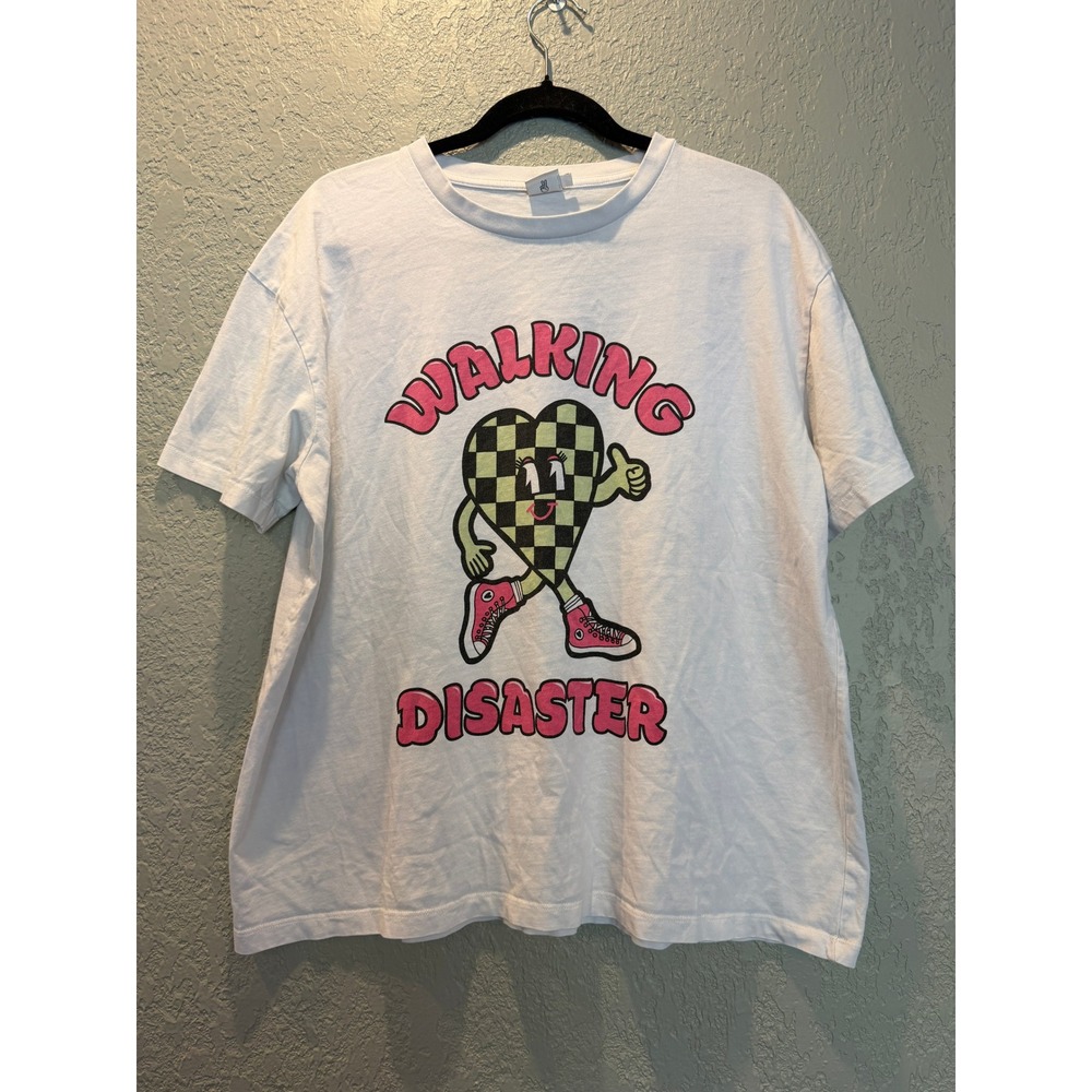 Skinnydip London Walking Disaster Graphic T Shirt White M Heart Checkered Print